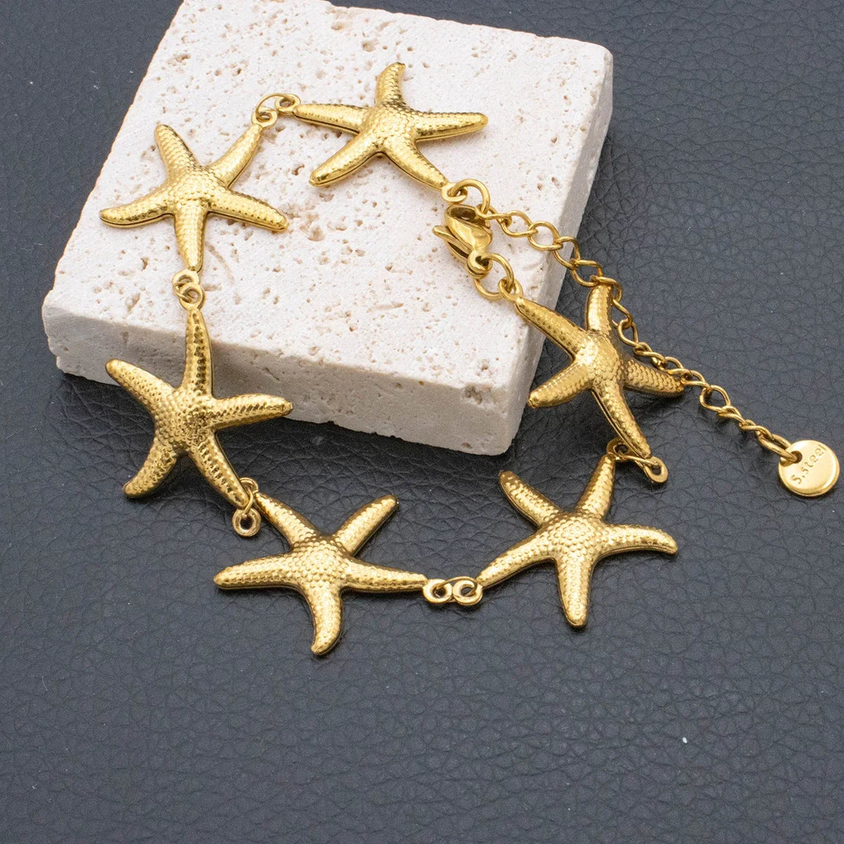 2025 New Gold Color Stainless Steel Starfish Bracelet for Women - Cute Adjustable Jewelry, Hypoallergenic Gift for Girls