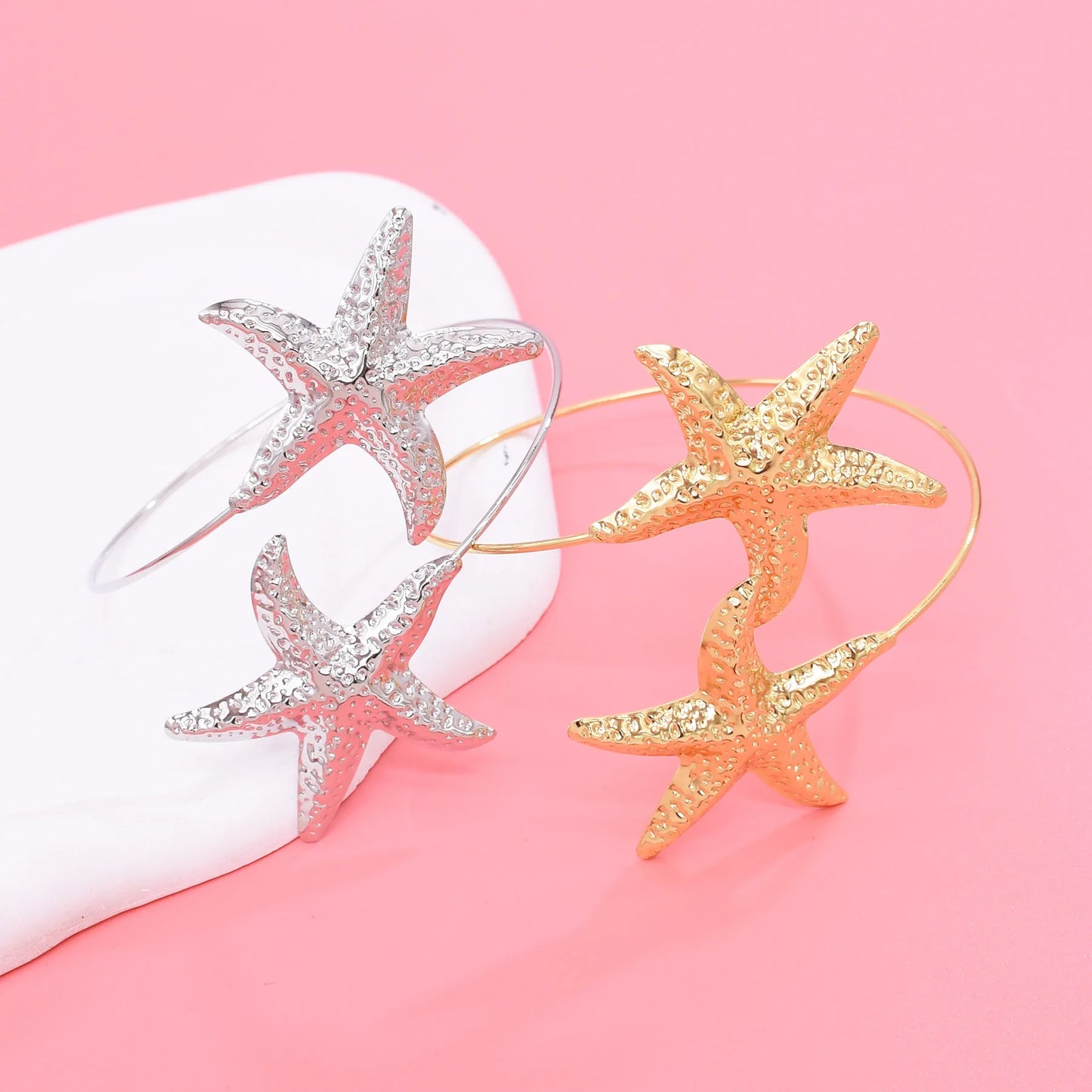 New Fashion Golden Alloy 2 Starfish Arm Bracelet for Women  Summer Beach \Dance Party Cuff Bracelets Jewlery Accessories Gifts