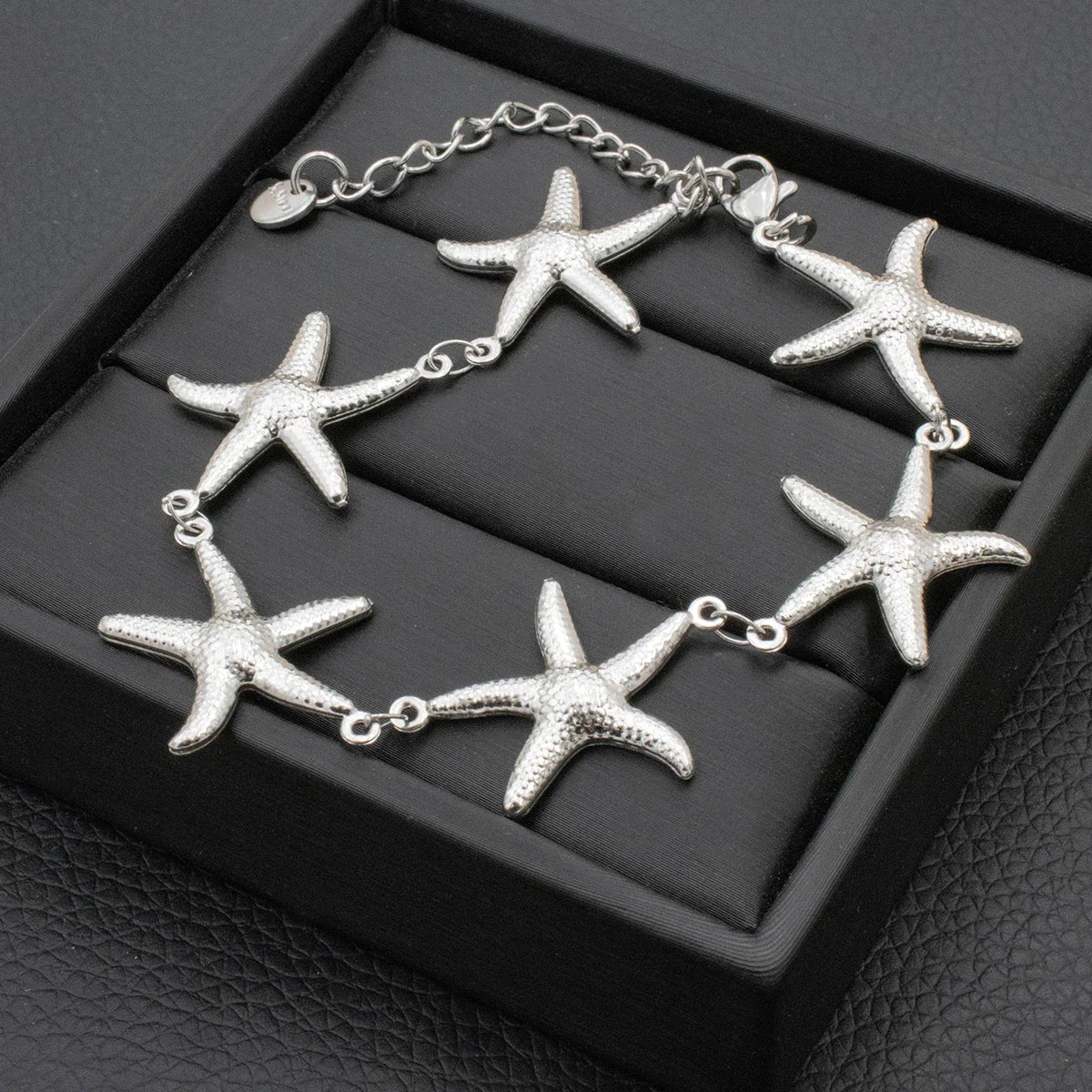 2025 New Gold Color Stainless Steel Starfish Bracelet for Women - Cute Adjustable Jewelry, Hypoallergenic Gift for Girls