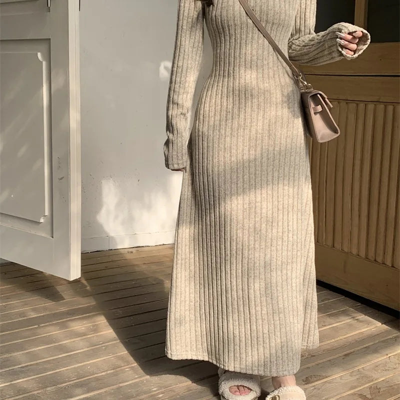 French Style Long Sleeve Knitted Dress Vintage Waist Cinching A- Line Skirt Women Autumn Winter New Arrival Slimming Inner Wear
