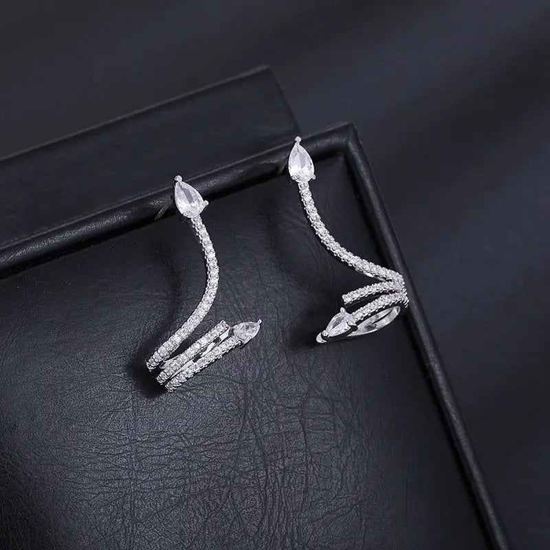 JWER New Exquisite Rhinestone Shiny Zircon Snake Earrings Stud for Ladies Girls with Ear Clip Trendy Street Party Jewelry Gifts