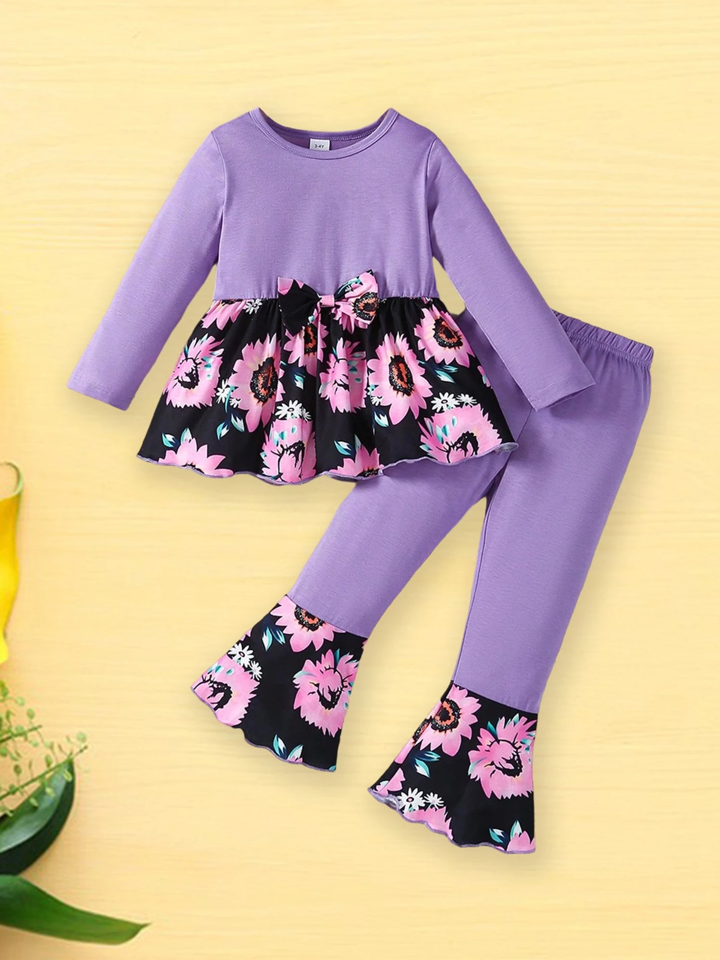 Girls Autumn Fashion Floral Print Round Neck Long Sleeve Top and Flared Pants 2-Piece Outfit Set for Kids