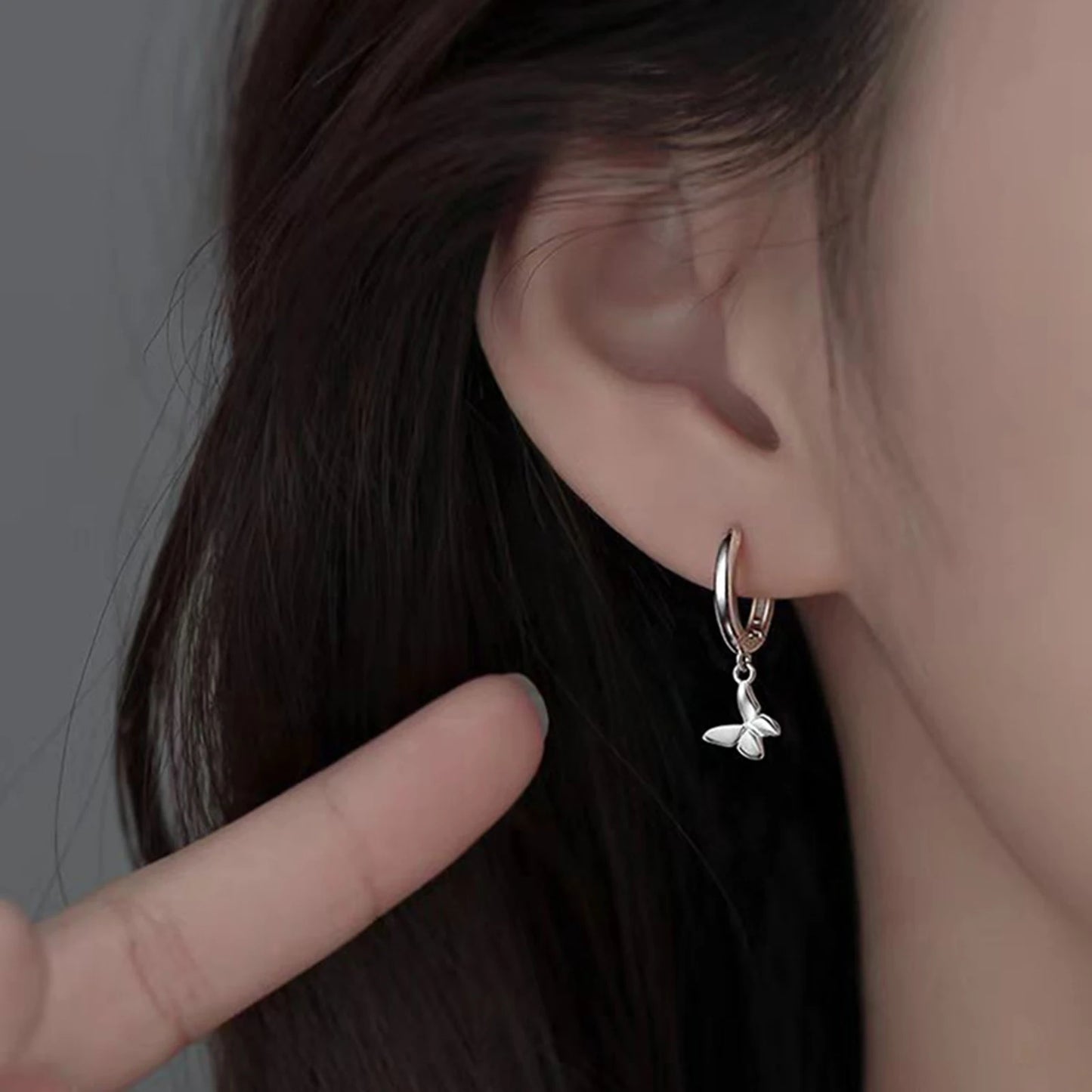 New 925 Sterling Silver Luxury Crystal Zircon Earrings Charms for Woman Cute Engagement Wedding Jewelry Gift