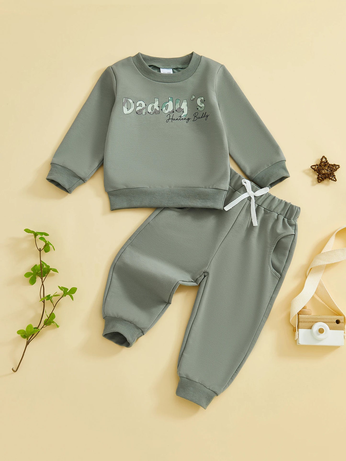 Adorable Infant Girl Winter Outfit Floral Print Hooded Jacket and Pants 2 Piece Set for Cold Weather Style