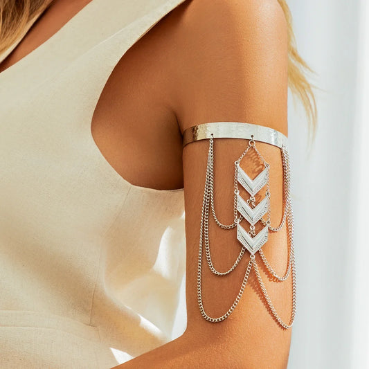 Ingemark Vintage Punk Tassel Link Open Upper Arm Bracelet for Women Goth V Shape Pendant Adjustable Bangles Couple Jewelry Gift